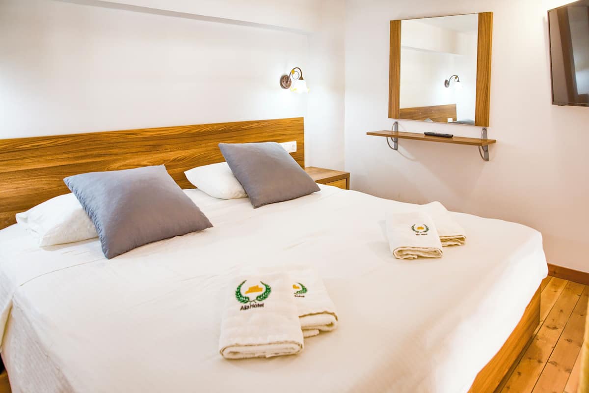 Economy Apartment, Balcony, City View | In-room safe, desk, soundproofing, free WiFi