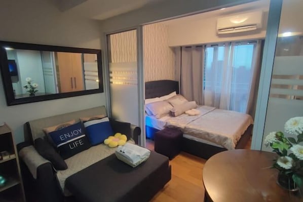 Chambres insonorisées, fer et planche à repasser