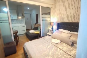 Chambres insonorisées, fer et planche à repasser