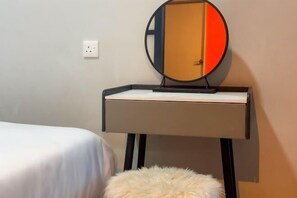 Room - JQ Central 4 person unit facing mountain view and partially seaview AT kk CITY CENTER (Kota Kinabalu)