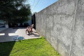 Garden - Breeze House (West Lombok Regency)