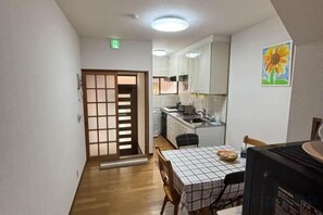 Immagine non classificata, 5 di 27, pulsante
