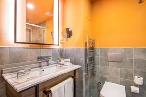 Bathroom - Signature Ortahisar Hotel & Spa (Ortahisar Belediyesi)