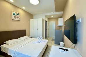 Unclassified image, 3 of 38, button - The Transit Loft - Warisan StayHub (Dengkil)