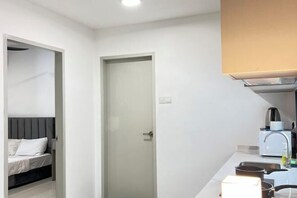 Room - The Transit Loft - Warisan StayHub (Dengkil)