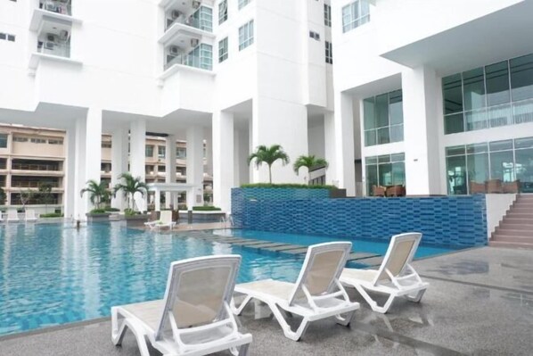 Outdoor pool - GYDEN STAYCATION #Pinnacle Tower at JB City Centre (Johor Bahru)