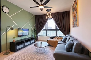 Unclassified image, 3 of 35, button - M Vertica KL City 4 Bedroom Fully Air-Con Suite (Kuala Lumpur)