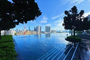 รูปภาพที่ไม่ได้จัดประเภท, 3 จาก 35, ปุ่ม