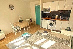 أسرّة أطفال/رضّع