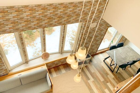 Interior - Pokke (Shiraoi)