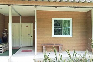 Room - Ingna Resort (Chanuman)