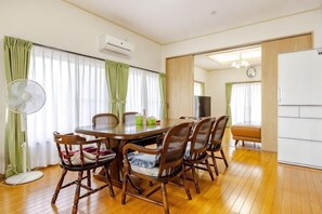 Dining - Private Villa in Futtsu (Futtsu)