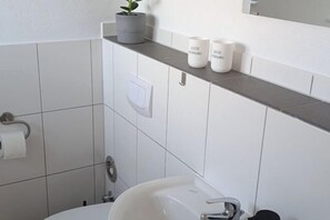 ห้องน้ำ