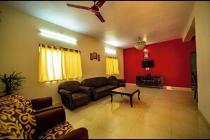 Living area - Savitri Bungalow (Dhangarwadi)