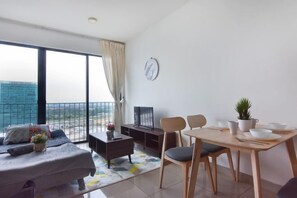 Room - Lovely Studio Trefoil Near Setia City Mall & SCCC (Shah Alam)