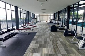 Fitness facility - Lovely Studio Trefoil Near Setia City Mall & SCCC (Shah Alam)