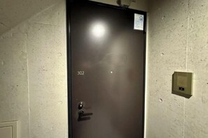 Room - FAREakihabara　ONE (Tokyo)