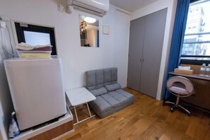 Room - FAREakihabara　ONE (Tokyo)