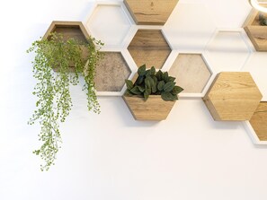 تفاصيل الفندق من الداخل