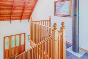 Interior - The Lake House (Lake Tekapo)