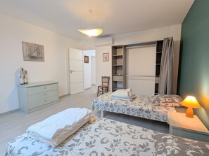 3 bedrooms, free WiFi, bed sheets