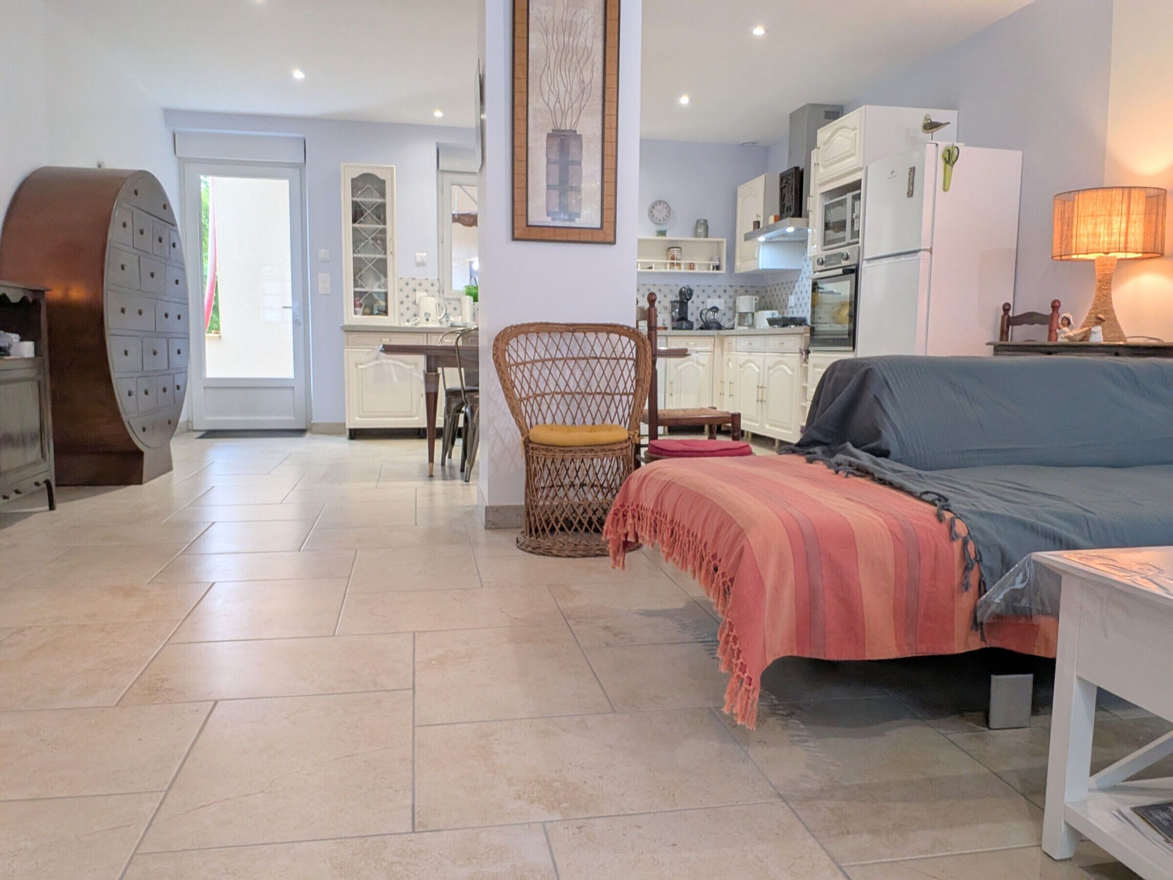 3 habitaciones, wifi gratis y ropa de cama 