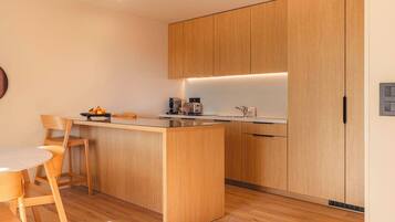 Apartment, 2 Schlafzimmer, Balkon, Gartenblick | Eigene Kochnische | Toaster