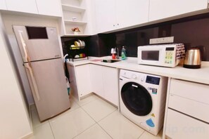 Unclassified image, 3 of 124, button - Legoland -3min Drive at Elysia Park @Happy Wonder Stay-8pax(max)-Pool Garden View-Kids Friendly (Iskandar Puteri)
