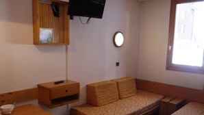 Unclassified image, 5 of 14, button - Family apartment with balcony - Méribel (Méribel)