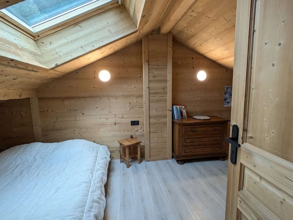 2 bedrooms, free WiFi