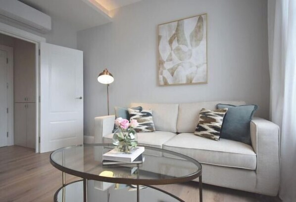 Room - B Comfort Apartments (London)