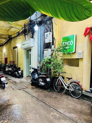 Exterior - 68 House Urban Stay Ho Chi Minh City (District One)