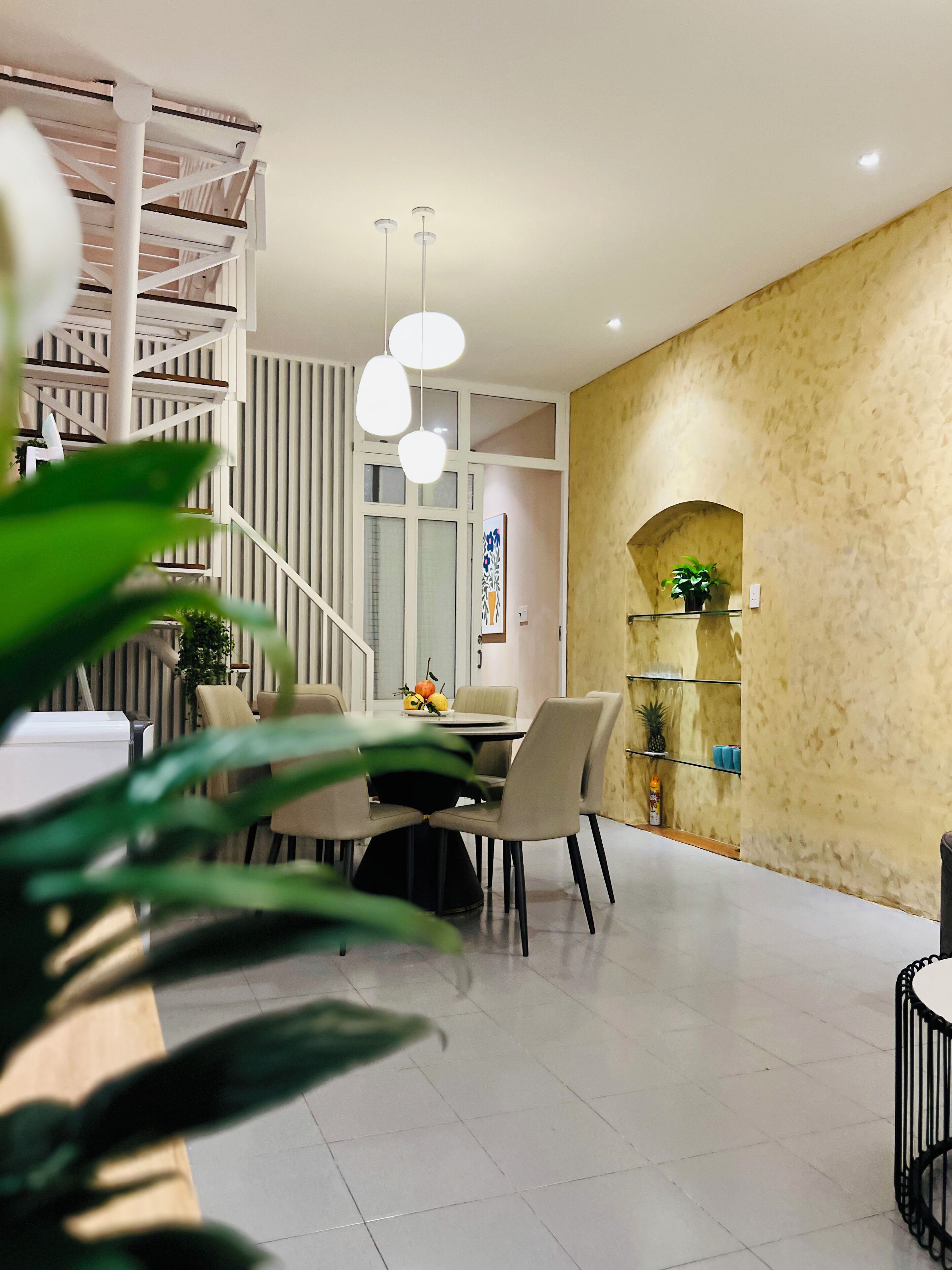 Family Townhome, Patio, City View | Ruang tamu