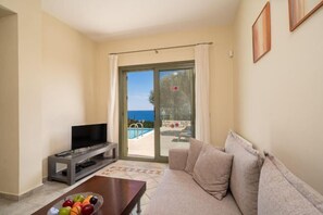 Room - Villa Dinos with swimming pool (Elios Proni)