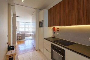 Cribs/infant beds - N Apartments - Bolhão (Porto)