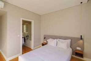 เปล/เตียงเด็กอ่อน