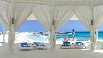 Private beach nearby, snorkelling, beach volleyball