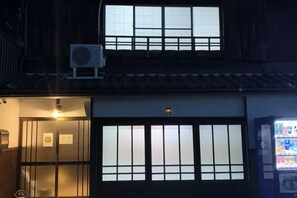 Exterior - KIX House Wakeikan (Izumisano)