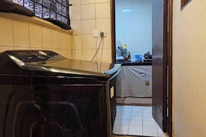 Unclassified image, 4 of 5, button - 13 Taman Seraya Homestay (Mantin)