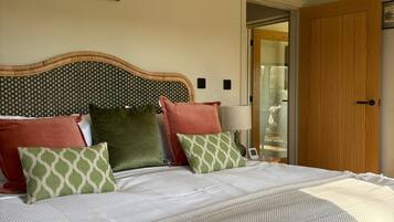 2 chambres, Wi-Fi, draps fournis