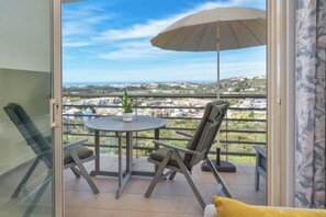 Cribs/infant beds - BnB Homes Ocean View Apartment with relax Terrace, 2 Swimming pools & Tennis court (Albufeira)