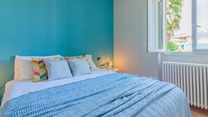 Ảnh chưa phân loại, 5 trong số 40 ảnh, nút
