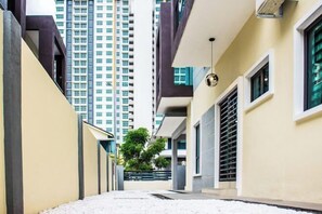 Exterior - Tropical Livings Meru Ipoh Homestay (Ipoh)