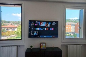 Interior - The Lotus Valpolicella (Sant'Ambrogio di Valpolicella)