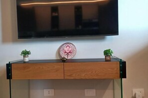 Interior - The Lotus Valpolicella (Sant'Ambrogio di Valpolicella)