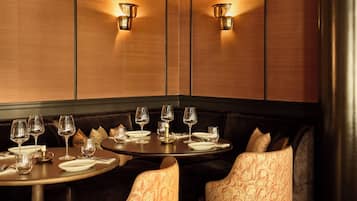 Daily continental breakfast (EUR 28 per person)