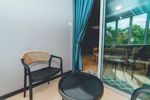 Khu ẩm thực ngoài trời