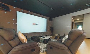 Interior - Austin Shoplot Grand KTV Party 3BR 9Pax Mahjong Chill (Tebrau)