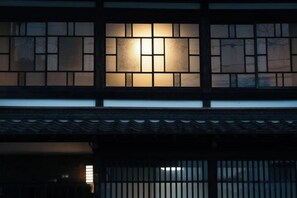 Exterior detail - Tenjin TABI-NE (Kanazawa)