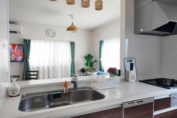 Room - First visit hut (Tokyo)